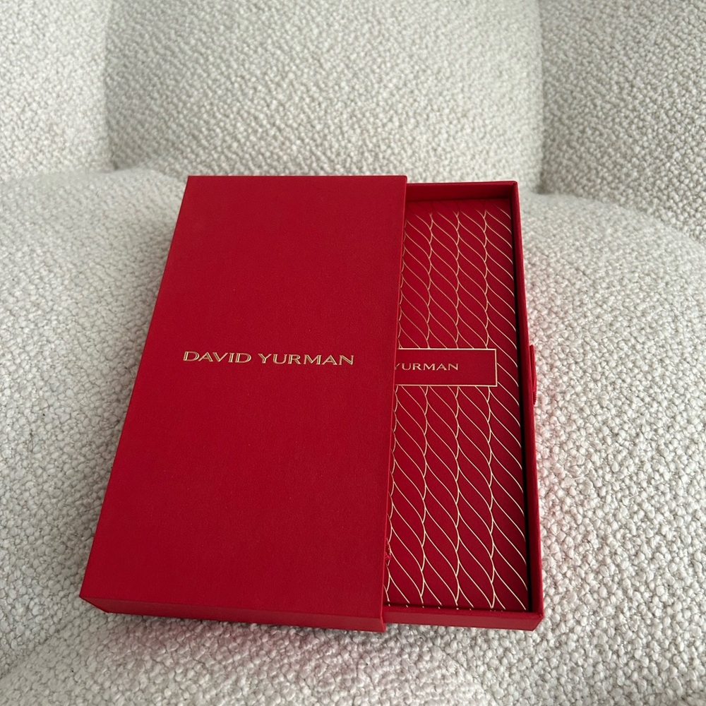 David Yurman Red Envelope Gift Box Set - Picture 3 of 9